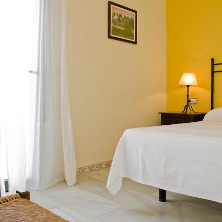 Hostal Sixto Rota Bagian luar foto