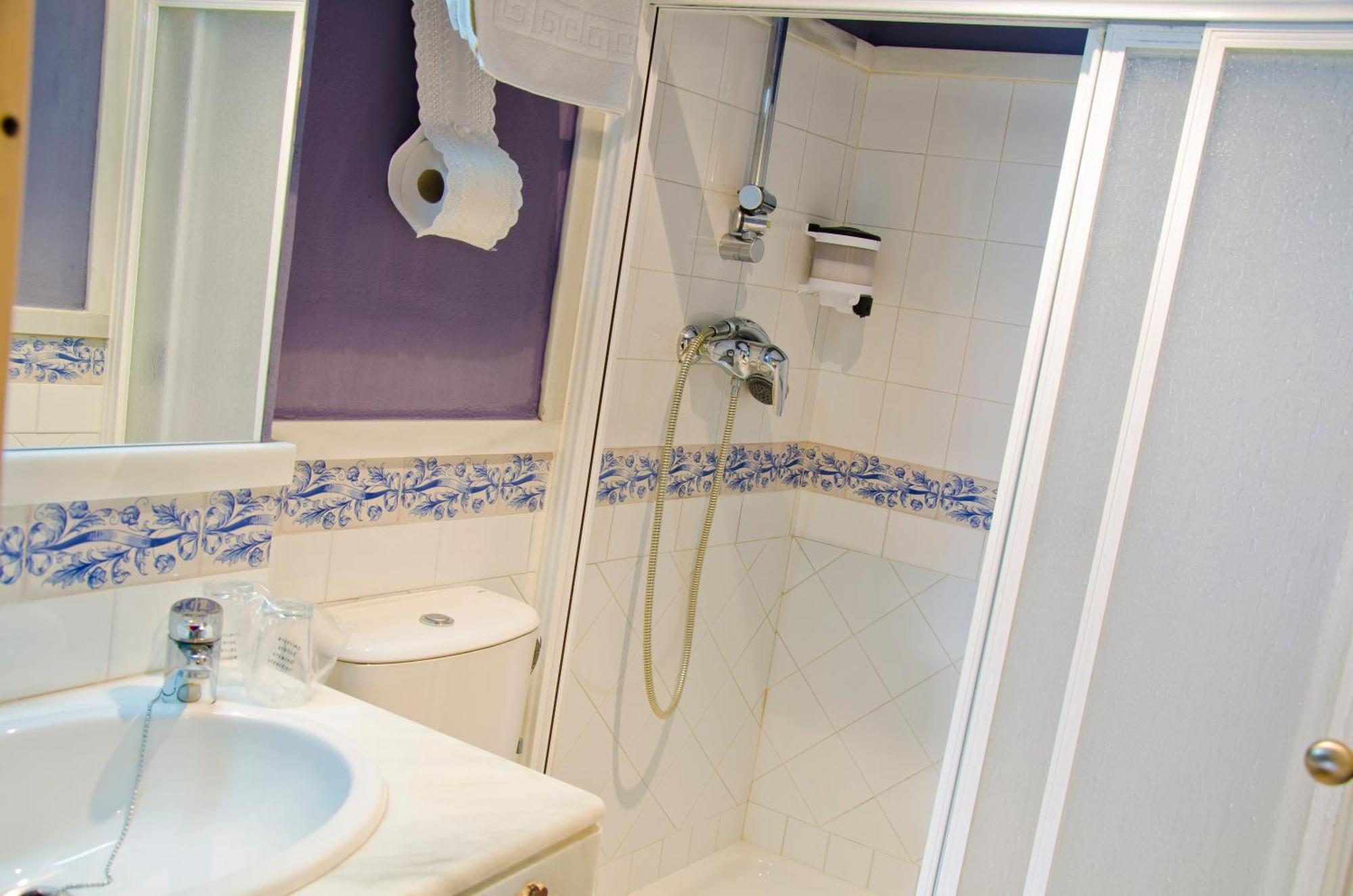Hostal Sixto Rota Bagian luar foto
